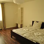 فندق هاوس بانوراما 2*